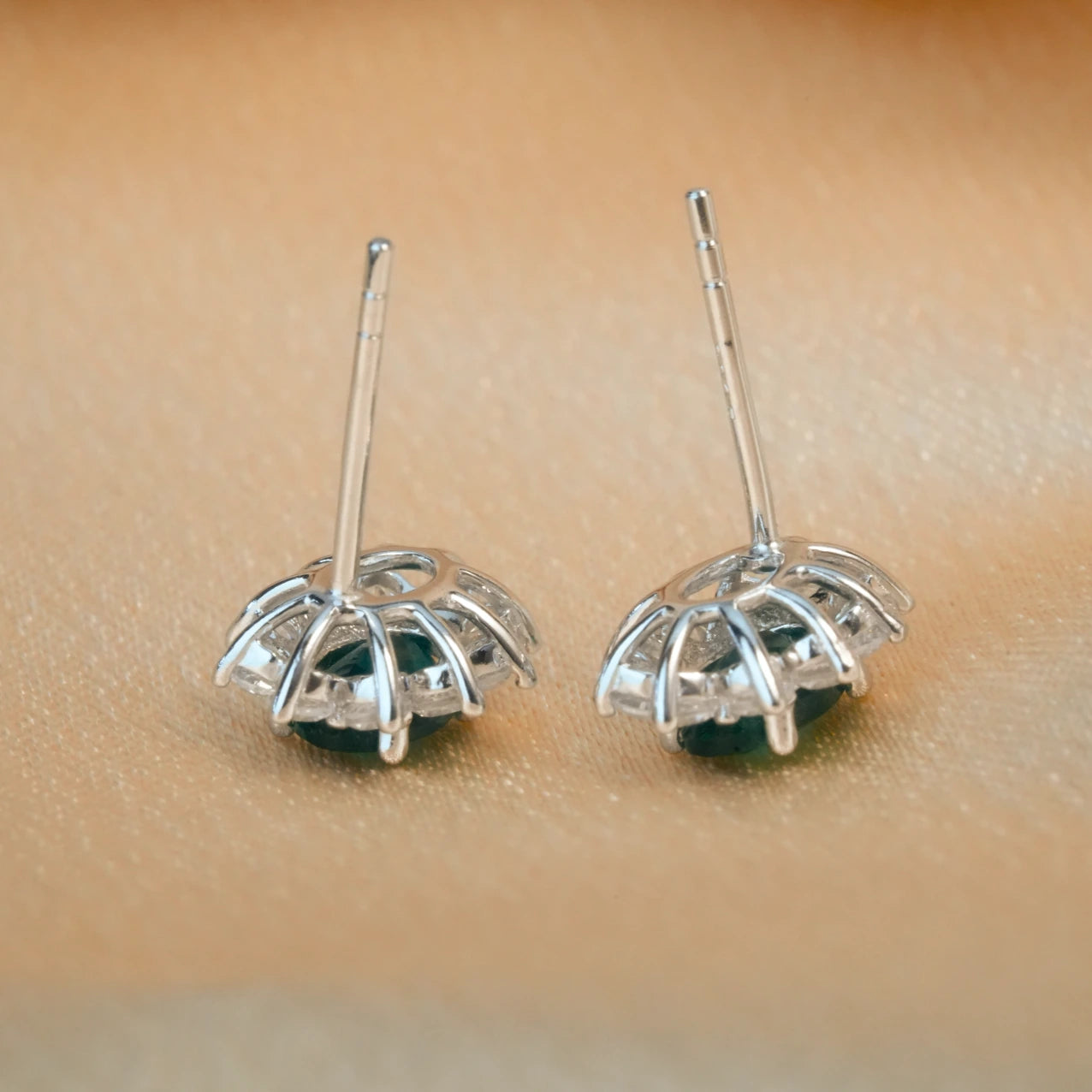 Emerald Earring Studs and Ring Set - Sunflower style