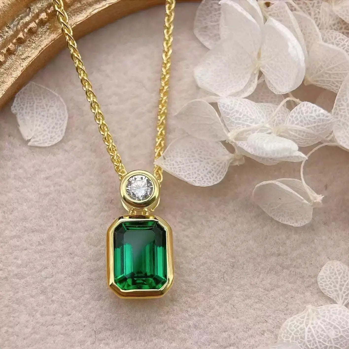 1.3 carat Emerald square necklace