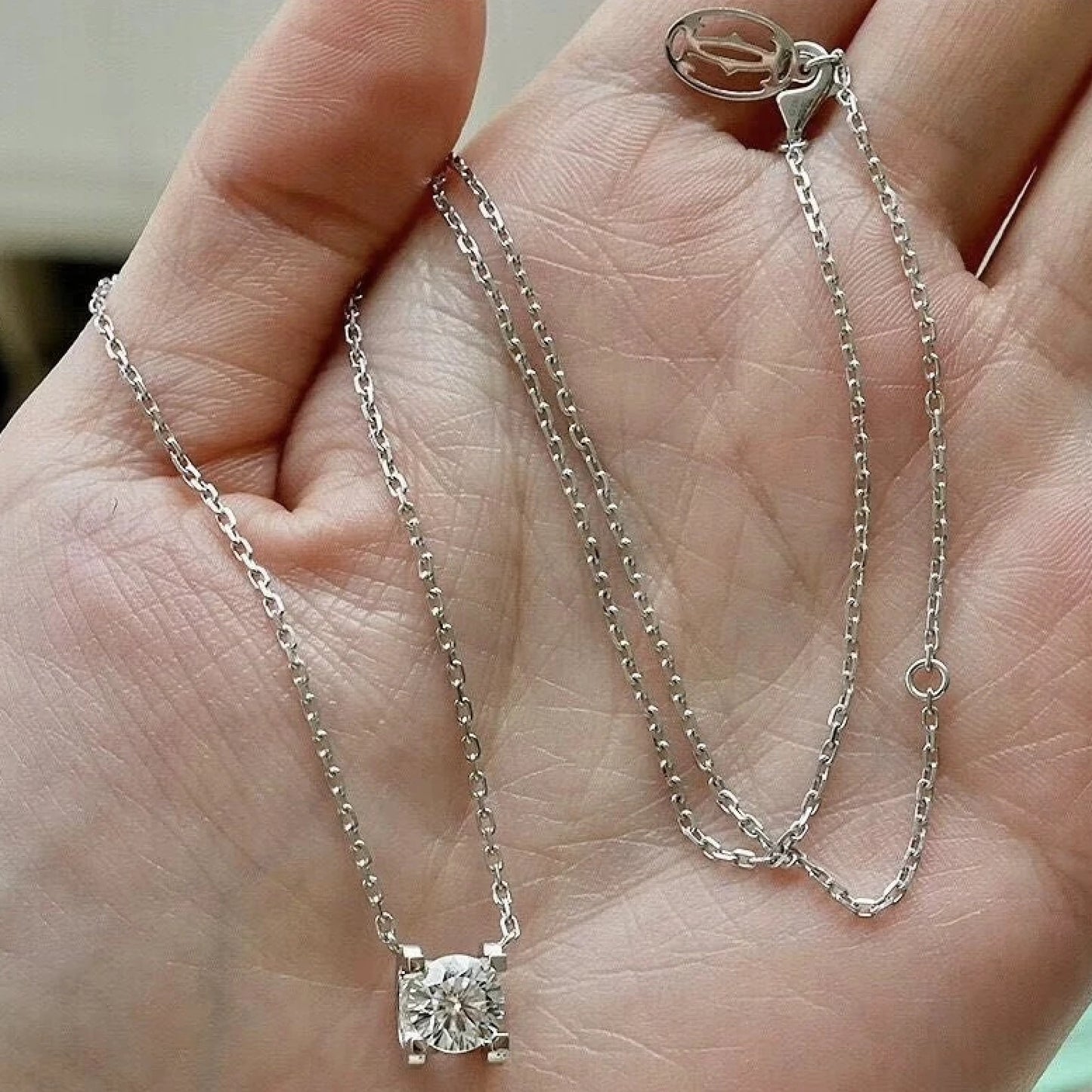 [Customized] 1ct Round Diamond with Square Base Necklace