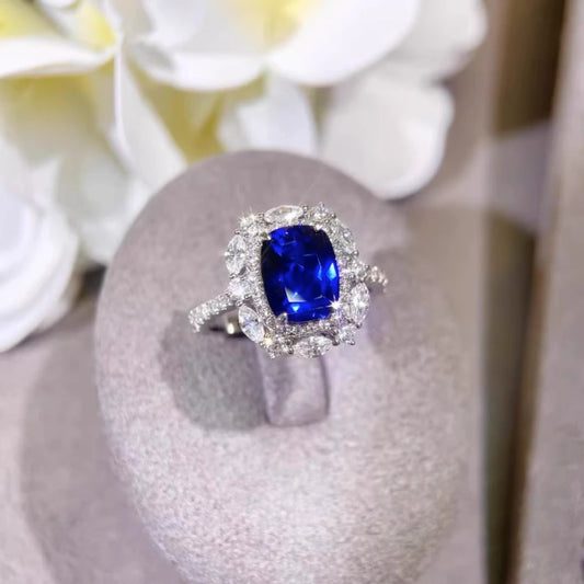 2.5ct Luxury Sapphire Ring