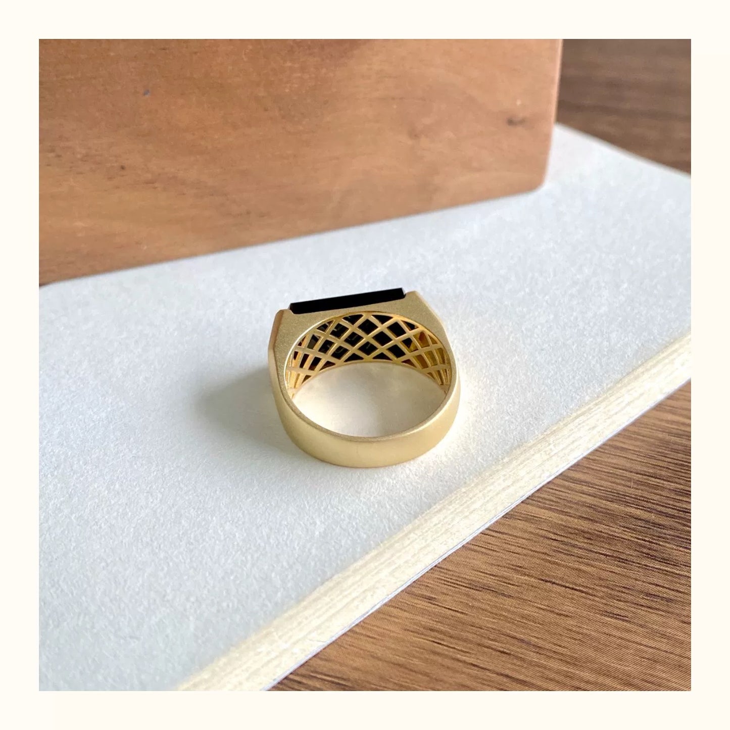 Natural Ink Jadeite Saddle Ring with 18k Gold