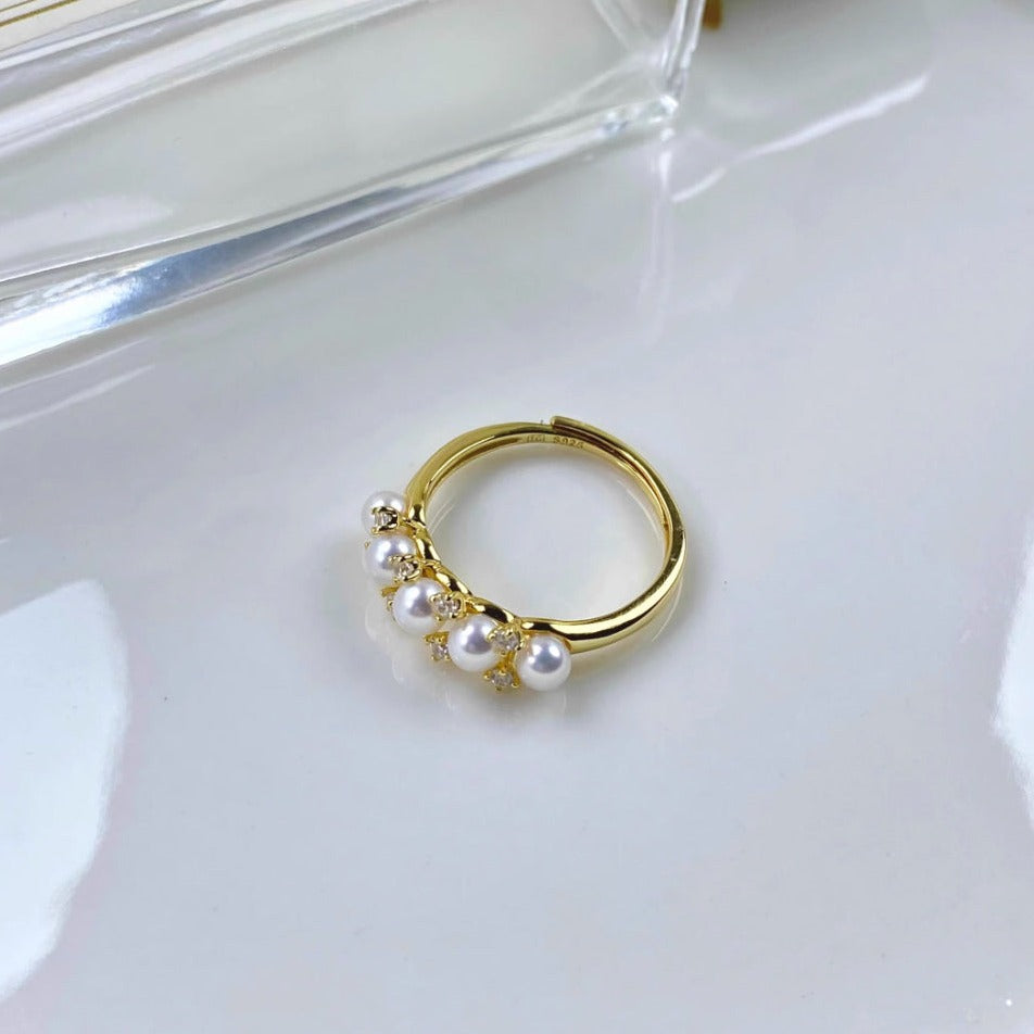 Freshwater Pearls Crown Style Ring