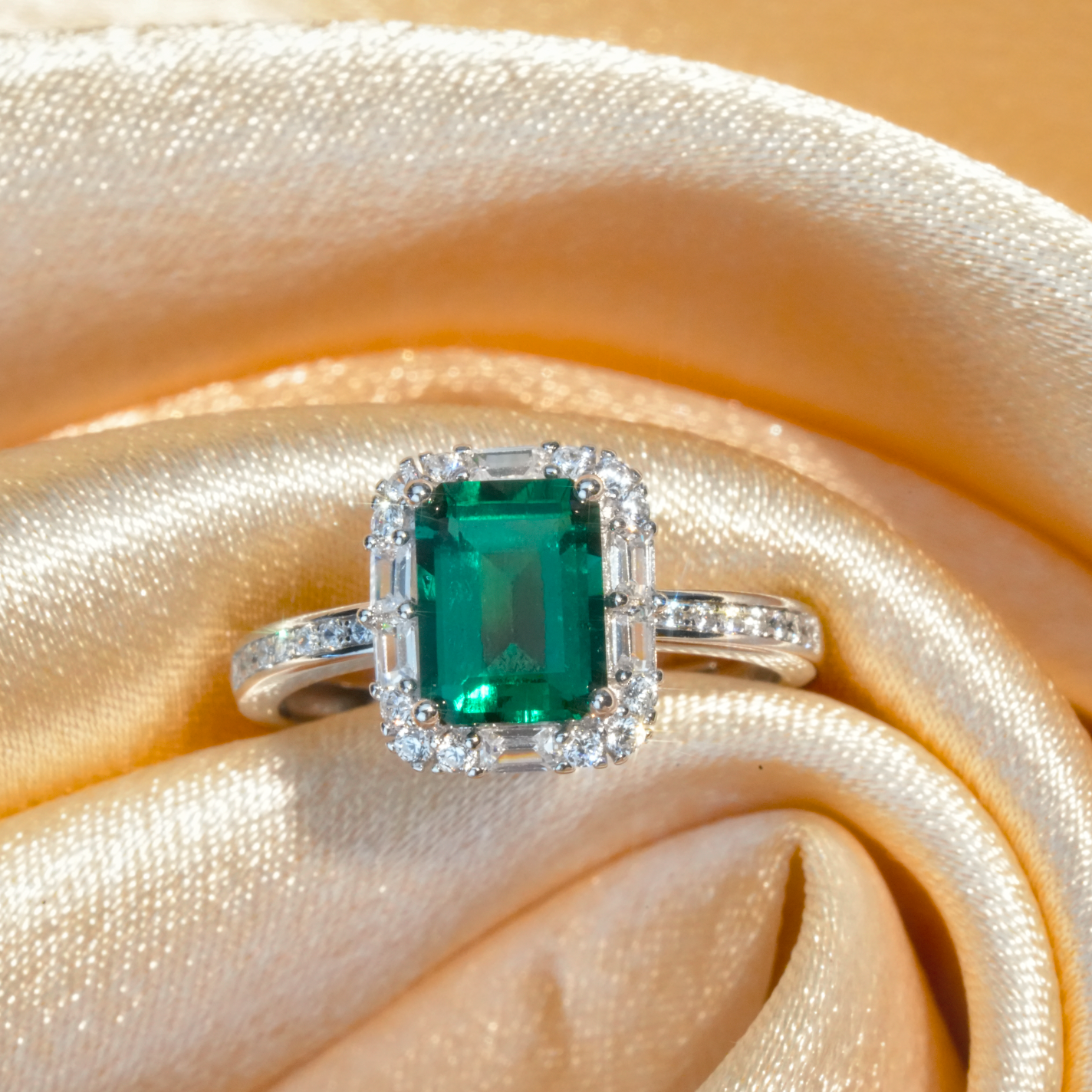 1.23ct Rectangular Emerald Ring